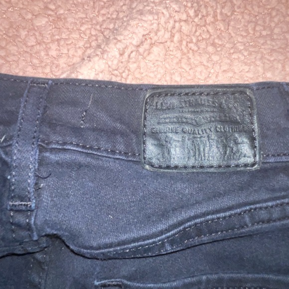 Levi’s - Picture 6 of 13